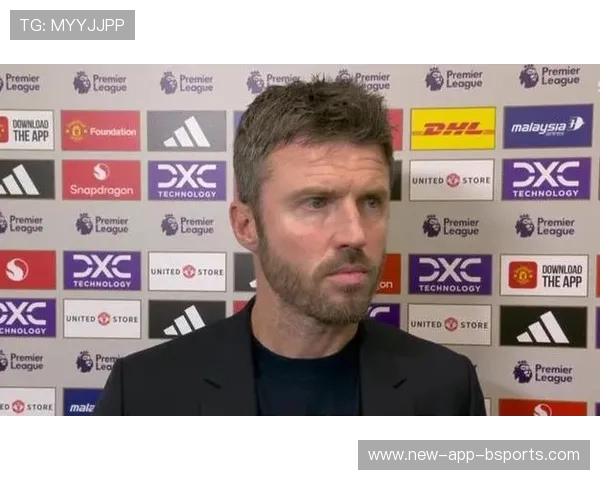 镜报：卡里克参会时阐述了个人规划，他设定的计划打动了曼联高层-直播吧